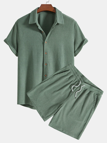 Completo camicia e pantaloncini in maglia a nido d'ape con bottoni