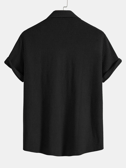 Completo camicia e pantaloncini in maglia a nido d'ape con bottoni