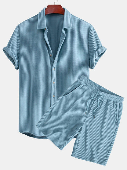 Chemise boutonnée gaufrée avec short gaufré à cordon assorti