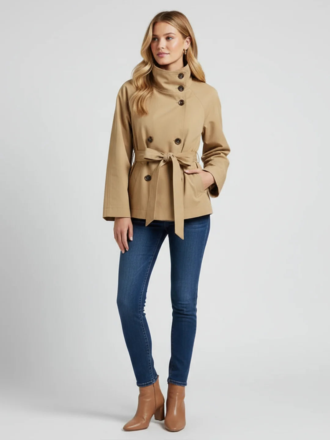Cropped trenchcoat