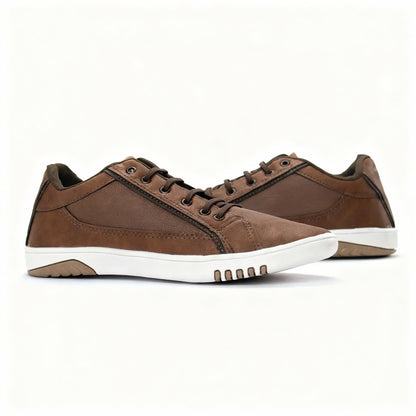 Lacoste Sneakers - Last Units