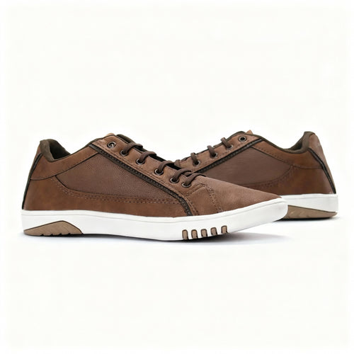 Lacoste Sneakers - Last Units