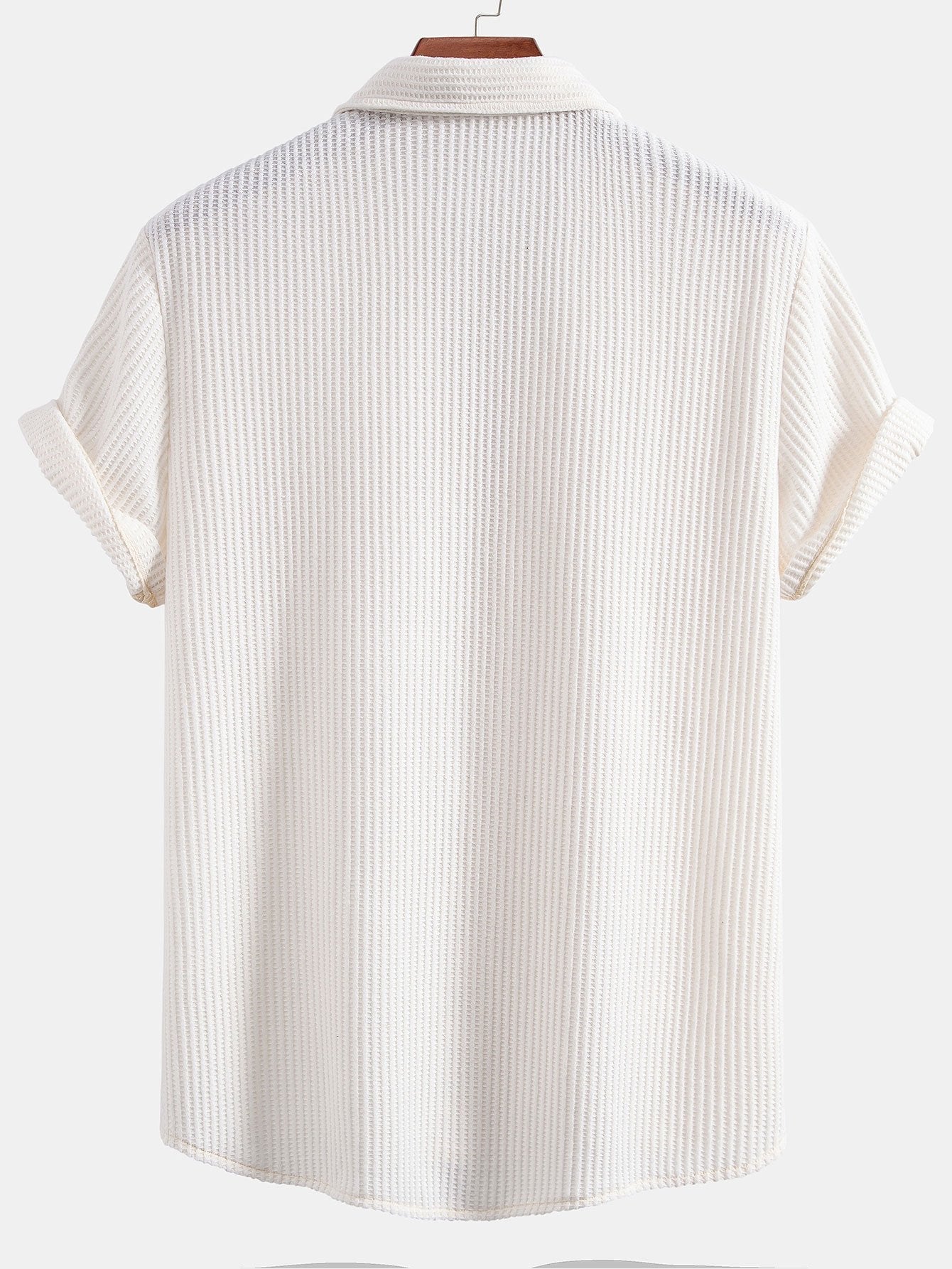Chemise boutonnée gaufrée avec short gaufré à cordon assorti