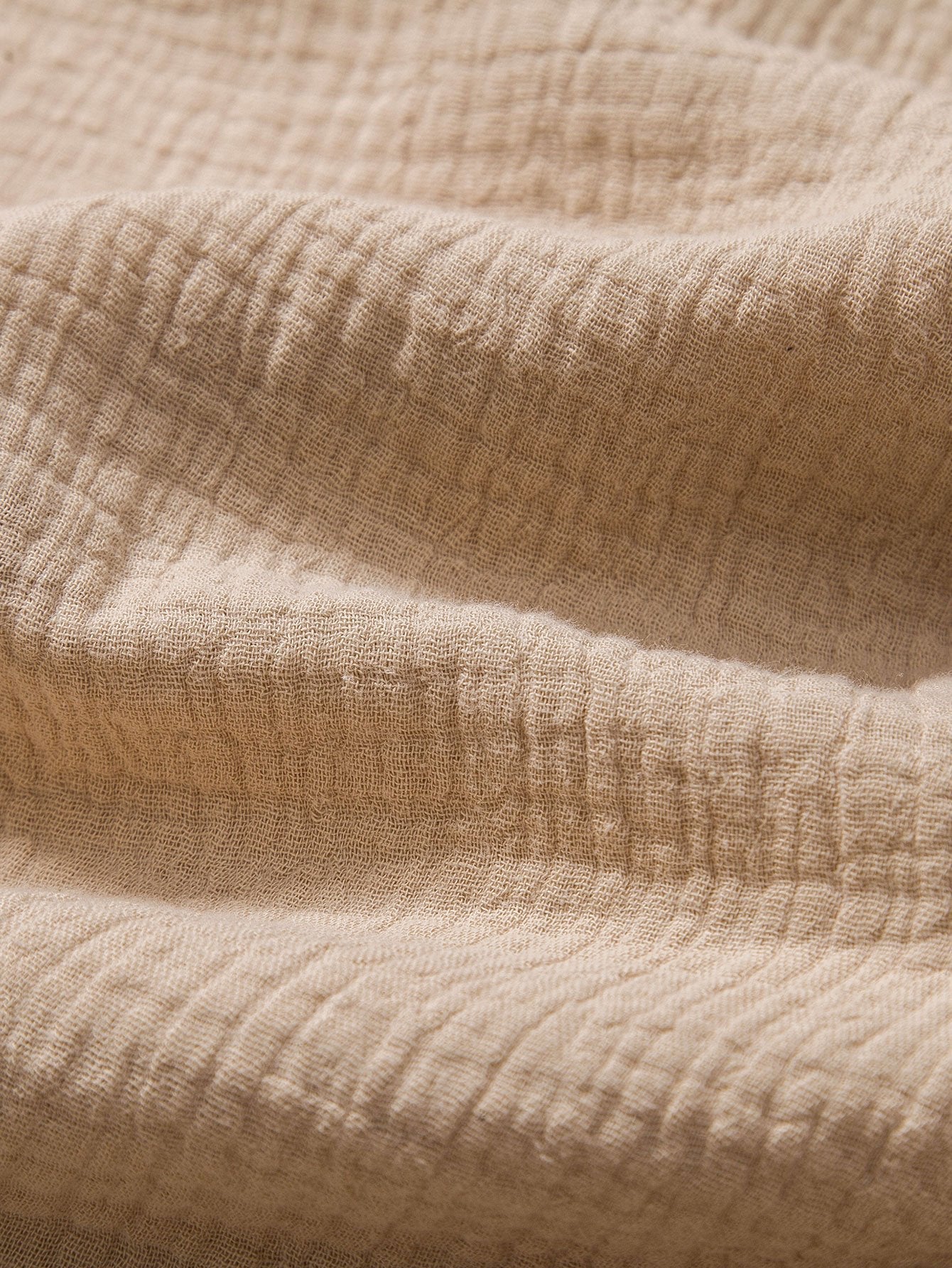 Camicia Henley in cotone stropicciato con patta semiaperta