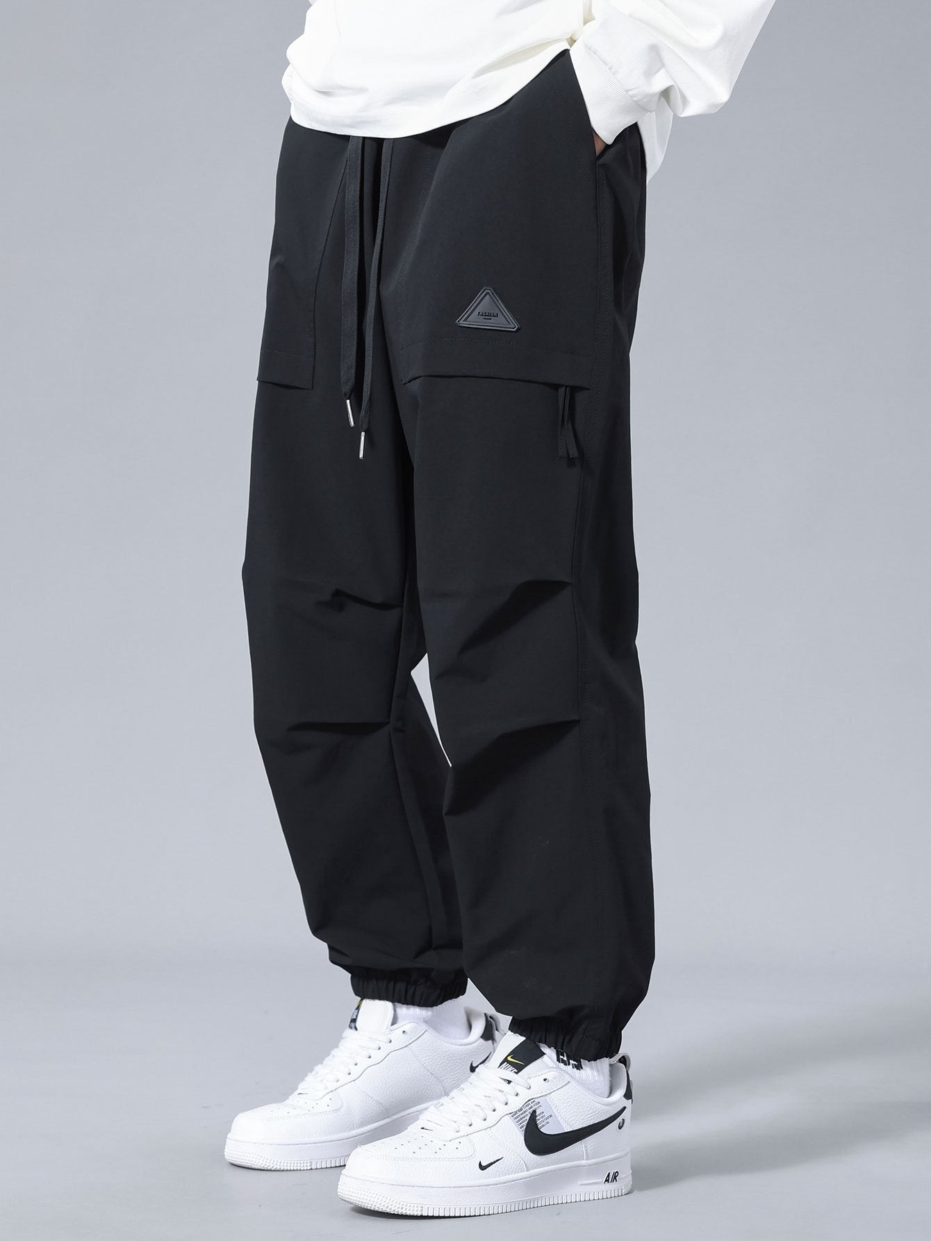 Pantaloni da jogging con vita regolabile