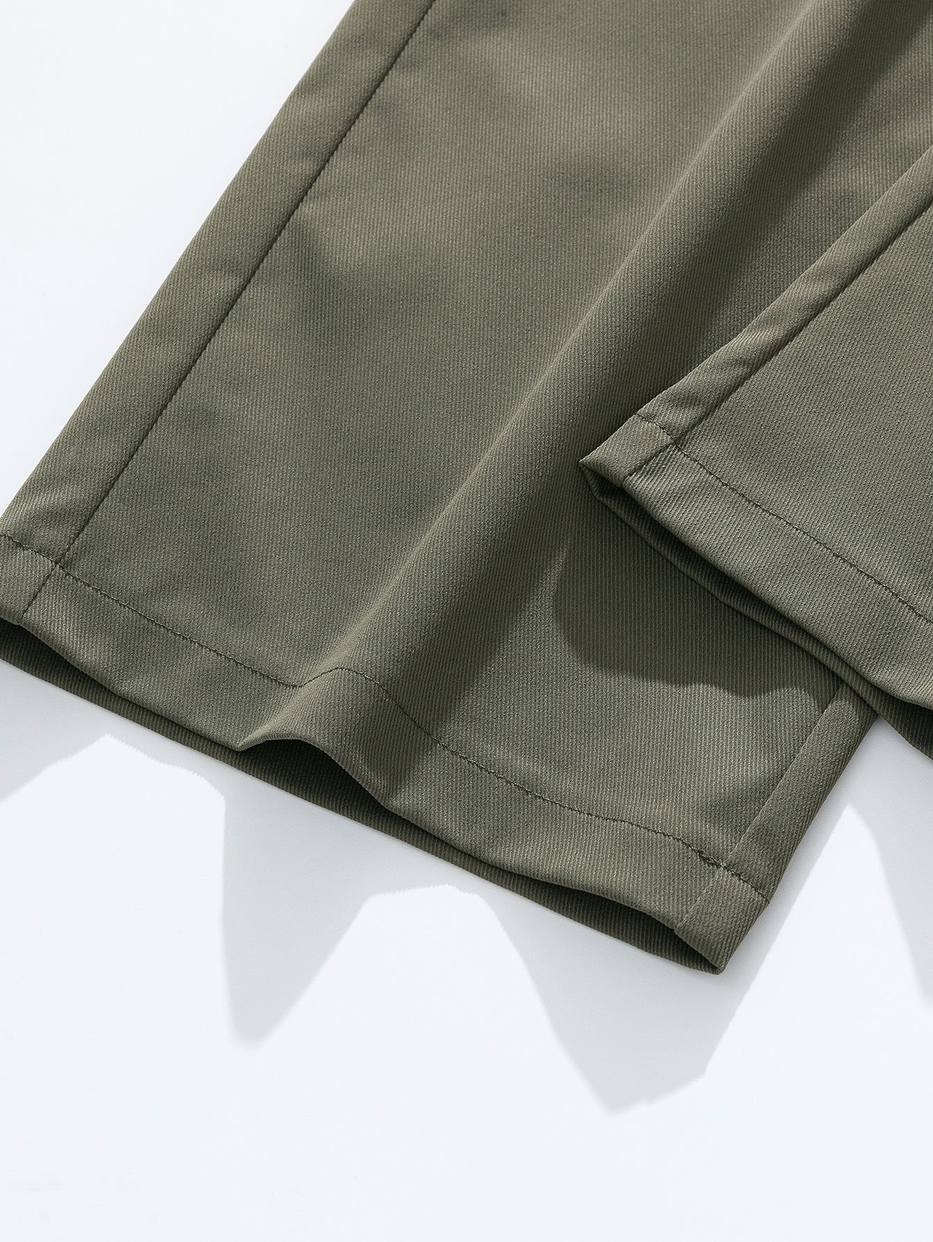 Pantaloni cargo con vita regolabile