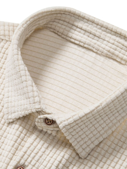 Completo camicia e pantaloncini in maglia a nido d'ape con bottoni