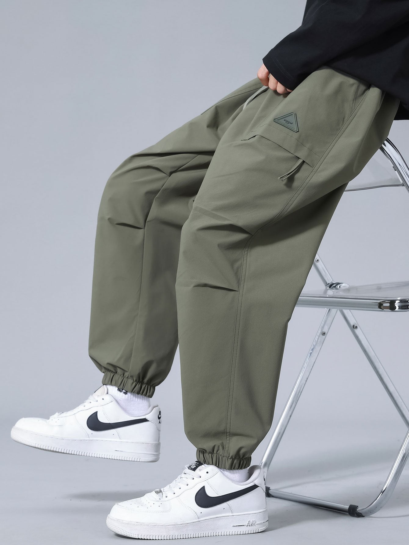 Pantaloni da jogging con vita regolabile