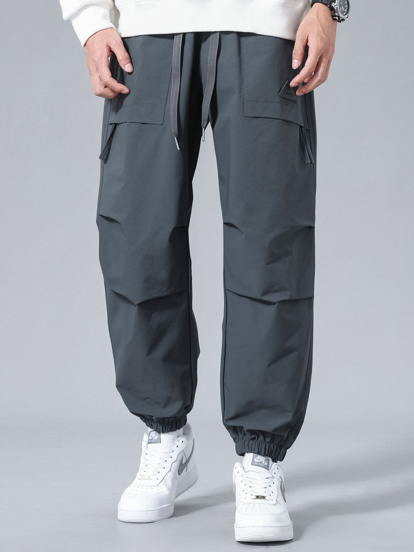 Pantaloni da jogging con vita regolabile