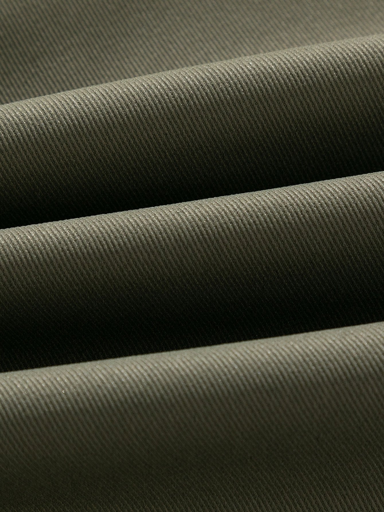 Pantaloni cargo con vita regolabile